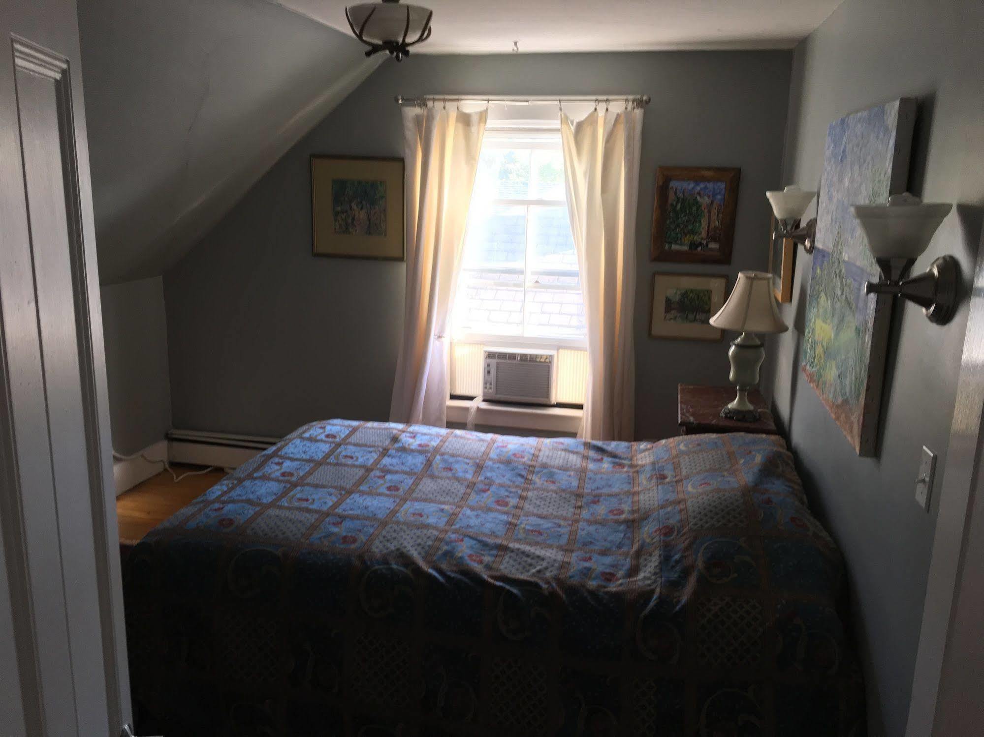 Hotel Chez Pat In Cambridge Esterno foto